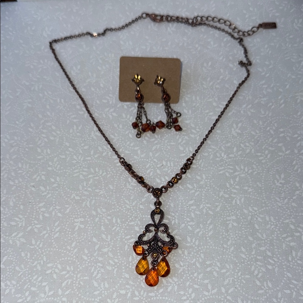 Vintage-Inspired Orange‎ and Brown Necklace/earring set